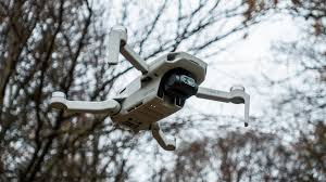 Aside from being the smallest, lightest and best value drone out of all those on offer by dji in 2021, it's also the quietest and most simple and fun to use. Dji Mini 2 Drone Gets 2 7k60p Video With Firmware Update Cined