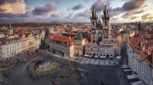 Här hittar du alla artiklar om tjeckien från dn.se. Bilder Prag Tjeckien Ett Torg Ett Torn Plaza De La Ciudad 3840x2160