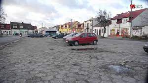 Zewnętrzny basen ze słoną podgrzewaną wodą (49 m2), bezpieczny basen dla dzieci (20 m2), minispa (sauna discover, jacuzzi, beczka z wodą zimną). Przez Rakow Nowa Obwodnica Youtube