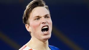 Warholm has dominated the 400mh for the. Karsten Warholm Norwegian Athlete Breaks Kevin Young S 29 Year Old 400m Hurdles World Record Athletics News Insider Voice