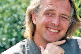 Hugh Laurie shared this anecdote about Rik Mayall. Beautiful.