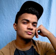 Que idade vcs tinham quando descobriram que Simas Finnigan e o Dino Thomas  formaram um casal em Harry Potter?