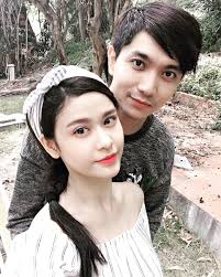 Tim đăng hình với bạn gái, fan nhận xét thua Trương Quỳnh Anh, anh chàng có  động thái khiến fan phẫn nộ