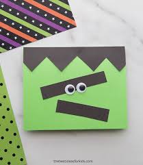 Fall treats with the halloween night suite spooky fun stamps and halloween scenes edgelits are used on this handmade halloween card. Handmade Halloween Cards With Free Templates The Best Ideas For Kids
