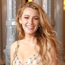 Rhonda Bastarache's Instagram, Twitter & Facebook