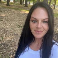 50+ "Leslie Newton" profiles