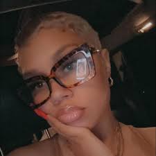 Yall remember the ultimate pop up shop with Dutchess we did awhile ago?  Part 2? 🤔