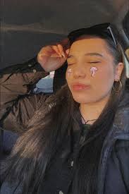 AVAILABLE NOW Great space in downstairs area of a Queenslander. Private  living space