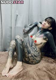 Angelie Pench raw body