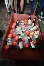 Apple fox cider makes a smooth entry into the draught market which will be available in participating bars, pubs and restaurants nationwide starting this october. Heineken Introduces New Apple Fox Cider In Malaysia