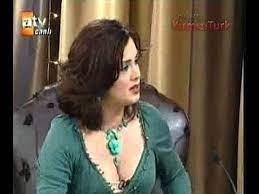 1969, i̇zmir), türk televizyon programcısı ve sunucu. Esra Ceyhan Canli Yayinda Sok Goruntu Youtube