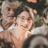 4400+ profils pour “Isabel