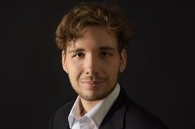 Fabian Blum gewinnt Leonhard und Ida Wolf-Gedächtnispreis für Comic-Oper