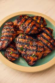 This grilled chicken marinade recipe is made with extra virgin olive oil, freshly squeezed lemon juice, balsamic vinegar, soy sauce, brown sugar, worcestershire sauce, garlic, salt, and pepper. 20 Best Chicken Marinade Recipes Easy Marinated Chicken Ideas