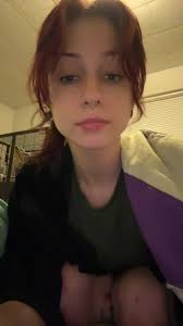 Please listen to my weird dream #dreams #weirddream