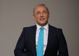 «γροθιά» στο κατεστημένο των μμε και της παγκόσμιας τάξης σε σχέση με τον κορωναϊό έριξε ο καρδιολόγος φαίδων βόβολης. Faidwn Bobolhs Anoi3te Thn Ellada Amesa 8a Eley8erwsoyme Th Xwra Mas Kai Toys An8rwpoys Mas Hellas Voice