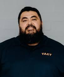 Eddie Mendez's Instagram, Twitter & Facebook