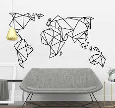 Le sticker mural fait de nombreux adeptes depuis quelques années. Sticker Murale Mappamondo Origami Tenstickers