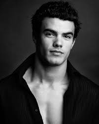 TBT… ⬛️ & ⬜️ // February 2003 📷: @markmorffew