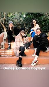 Hiç haberim olmadı neden öyle yapmışım ki? Elcin Sangu Elcinsangu Picture Instagram Story From February 18 2020 At 1 42 Pm Stories Db