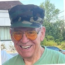 Lori Tabbert's Instagram, Twitter & Facebook