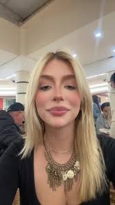 KAKKAK @fabiiano.f @Julia Marques