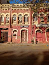 Horniman Circle and it's architecture ...
