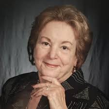 Karen Dittmar's Instagram, Twitter & Facebook