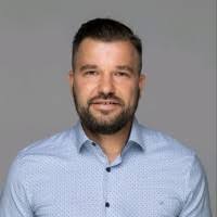 3100+ "Pallo" profiles