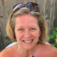 Lisa Barsness's Instagram, Twitter & Facebook