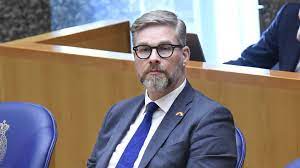Gavin reijnders is visiting lawyer sidney smeets who is running for d66 (list 4, place 18). Mtf8iwv8c5xkem