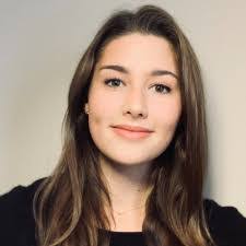 Natalie Wilcox's Instagram, Twitter & Facebook