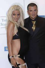 Trouvez les katie price 2005 images et les photos d'actualités parfaites sur getty images. Katie Price Opens Up About Co Parenting With Peter Andre On Junior S 15th Birthday Mirror Online