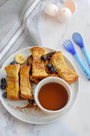 Crisp on the outside and fluffy on the inside, these hand held bites are a favorite twist on a traditional french toast recipe. Baby French Toast Sticks High Protein And Great For Baby Led Weaning