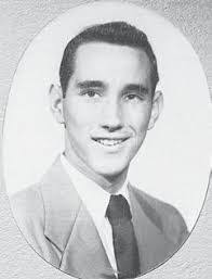 Bob Laster's Instagram, Twitter & Facebook