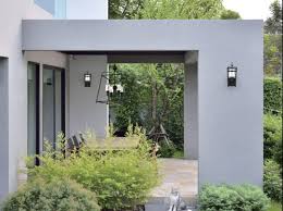 Tahukah anda, di balik dari keindahan tiang lampu taman hias memiliki proses pembuatan yang cukup panjang dan rumit. Hindari Rumah Kemasukkan Pencuri Dengan 7 Lampu Teras Ini