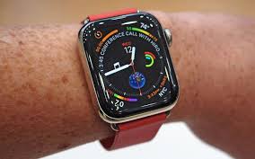 apple apple watch series 4 ile ilgili uzmanlardan gelen yorumlari lansmandan once paylasti apple yayinladigi basin aciklamasiyla birlikt eletronicos relogios
