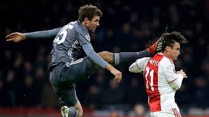 Thomas müller is part of a millennial generation (also known as generation y). No Intention Bayern S Thomas Muller Defends Shocking Kung Fu Kick Red Card With Photos