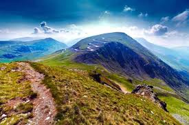 It connects novaci, south of parâng mountains, to sebeș in the north. Transalpina Transfagarasan Rumanien Fotos Motorradtouren