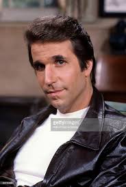 Lorraine Lowery (loverkat700)