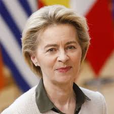 In december 2013 von der leyen—seen by some as a possible successor to merkel—became the first woman to hold the defense portfolio. Politikerin Ursula Von Der Leyen Und Ihr Weg Zur Prasidentin Der Eu Kommission Politik