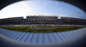 Since 1992, all nascar races have been shown from start to finish, and all have been shown live since 1997. Start Times And Networks For 2021 Season Races Nascar