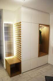 Sehr viel unterbodenerde billig abzugeben. Garderobe Fur Gaste Und Familie Garderoben Eingangsbereich Hoteleinrichtung Haus Interieurs