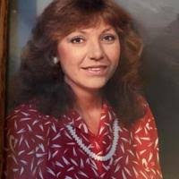 Elliott Mortuary & Crematory : Hutchinson, Kansas (KS)