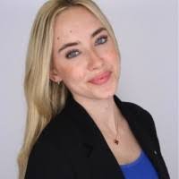 Tia Reese's Instagram, Twitter & Facebook