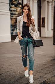 Are easy, subtle, and stylish. Wie Man Diesen Herbst Boyfriend Jeans Tragt Casual Schick Outfit