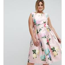 Besonders hilfreich, wenn du kleider in großen größen für eine hochzeit stylst, auf der viel getanzt wird. Die Schonsten Kleider In Grossen Grossen Fur Die Hochzeit