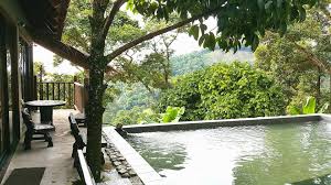 Sarapan pagi di belimbing cafe corner amat menarik. Hanya Dari Rm180 Sebilik Dan Kolam Renang Peribadi Lelaki Ini Enjoy Sakan Bercuti Di Sini