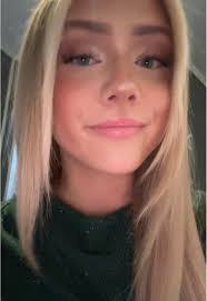 Isabella Steinberg's Instagram, Twitter & Facebook