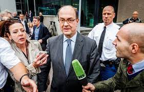 Nog liever blazen rutte en king. Voormalig Topambtenaar Demmink Niet Vervolgd Misbruik Minderjarigen Binnenland Ad Nl